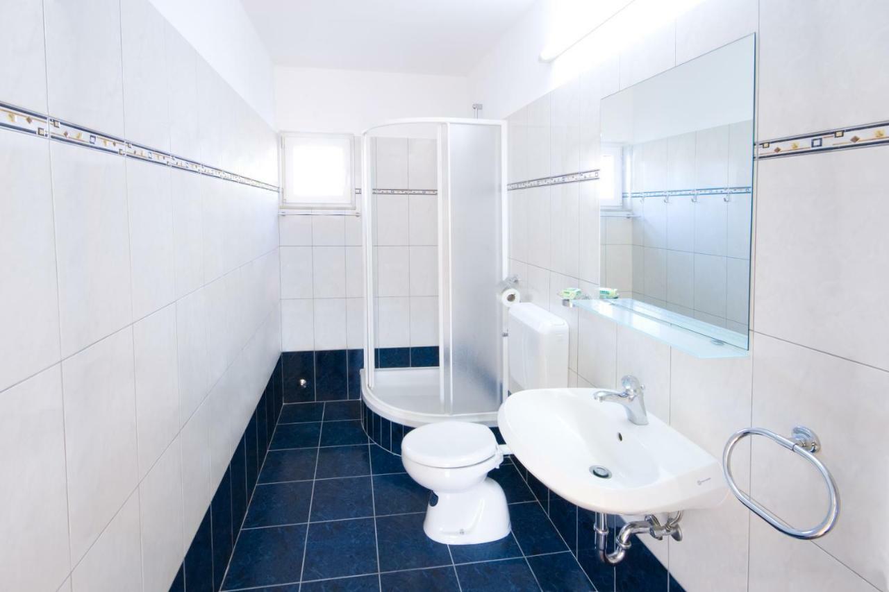 Apartments Kala Mendula Sutivan Zewnętrze zdjęcie